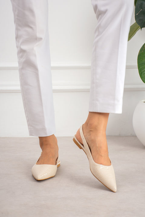 Krem Kırışık Rugan Babet Sivri Burun Arkası Açık Tokalı Slingback Ayakkabı 1