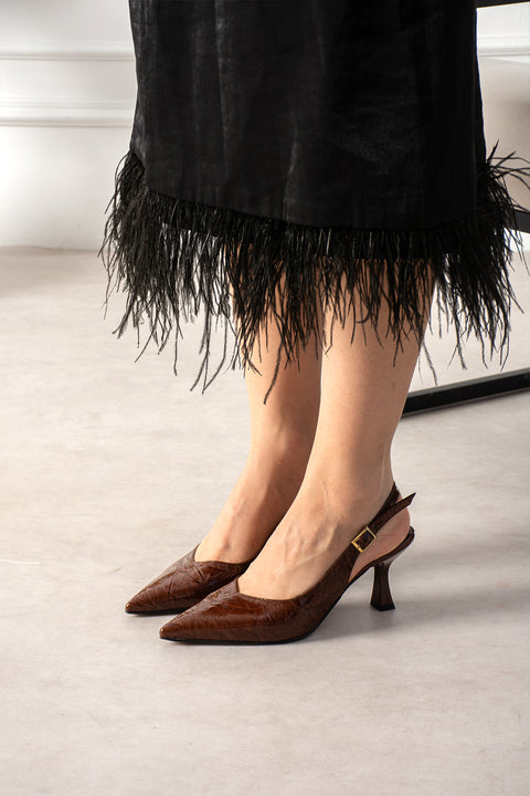 Kahverengi Kırışık Rugan Topuklu Ayakkabı Stiletto Slingback Tokalı Bant Sivri Burun İnce Kadeh Topuk  2