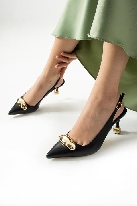 Vegan Deri Stiletto – 7cm İnce Topuklu Gold Detaylı Şık Günlük ve Ofis Uyumlu Kadın Ayakkabı