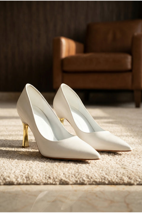 Kadın Leopar Desenli 9 cm Altın Kaplama Topuklu Stiletto – Vegan Deri, Hafızalı Ped, Şık ve Rahat