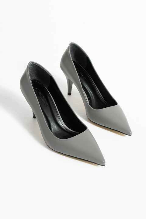 Şık Beyaz Vegan Deri Stiletto | Sivri Burun, 7 cm İnce Topuklu Günlük & Ofis Ayakkabısı