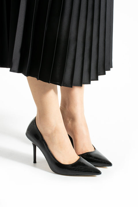 Yılan Derisi Desenli Vegan Deri Stiletto – 9cm Metal Topuklu Sivri Burun Şık & Konforlu Kadın Ayakkabı