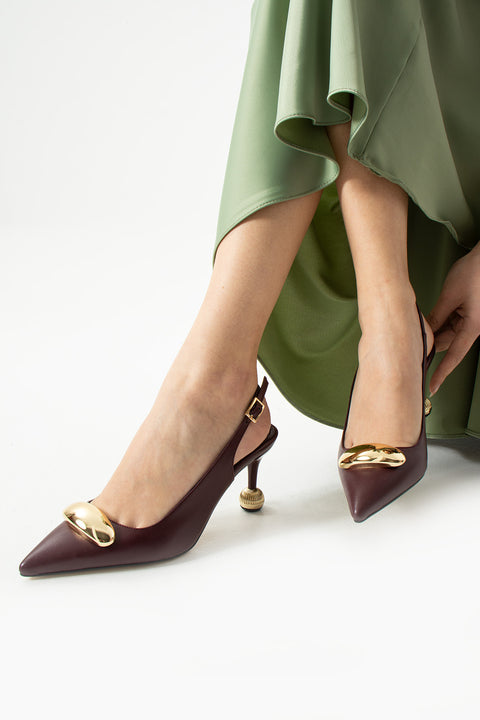 Vegan Deri Stiletto – 7cm İnce Topuklu Gold Detaylı Şık Günlük ve Ofis Uyumlu Kadın Ayakkabı