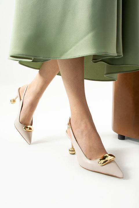 Vegan Deri Stiletto – 7cm İnce Topuklu Gold Detaylı Şık Günlük ve Ofis Uyumlu Kadın Ayakkabı