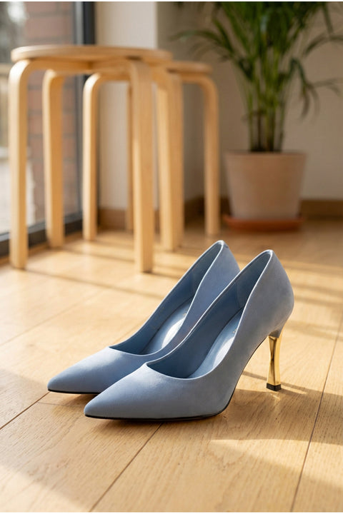 Kadın Leopar Desenli 9 cm Altın Kaplama Topuklu Stiletto – Vegan Deri, Hafızalı Ped, Şık ve Rahat
