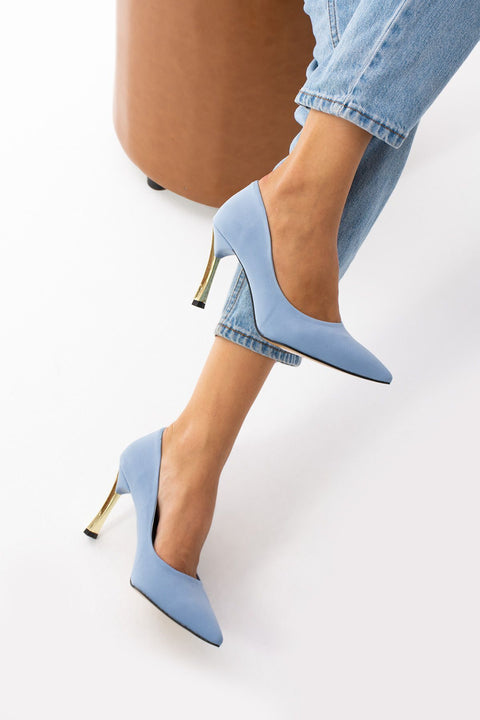 Kadın Leopar Desenli 9 cm Altın Kaplama Topuklu Stiletto – Vegan Deri, Hafızalı Ped, Şık ve Rahat