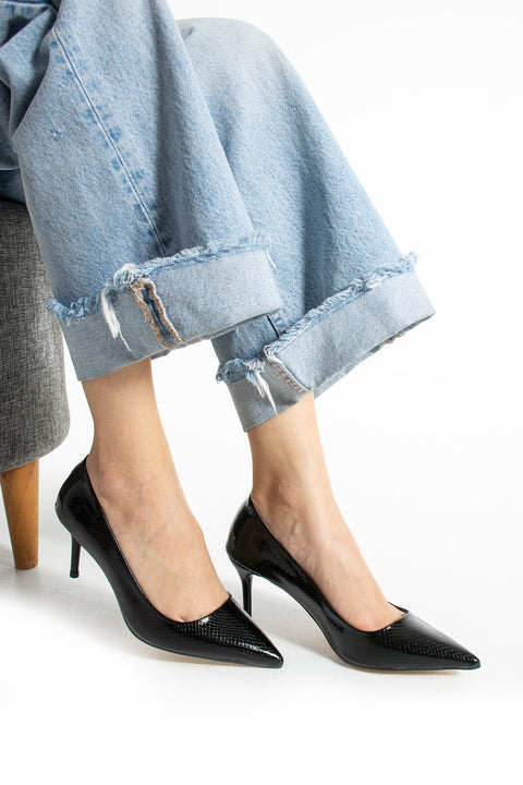 Yılan Desenli Vegan Deri Stiletto – 7cm İnce Topuklu Sivri Burun Şık ve Rahat Kadın Ayakkabı