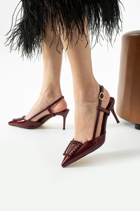 Parlak Bej Stiletto |Vegan Deri,7cm Topuklu, Bilekten Bantlı,Tokalı Sivri Burun Şık Topuklu Ayakkabı