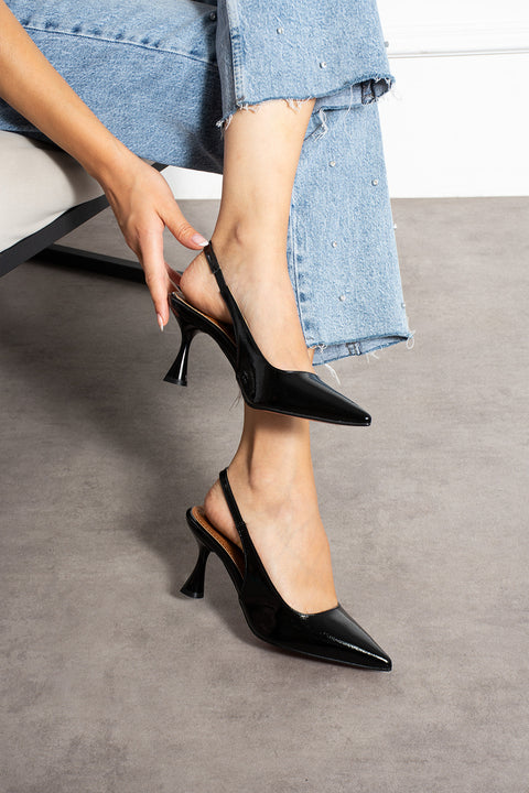 Rugan Sivri Burun Açık Yan Bantlı İnce Topuklu Kadın Stiletto Abiye Ayakkabı