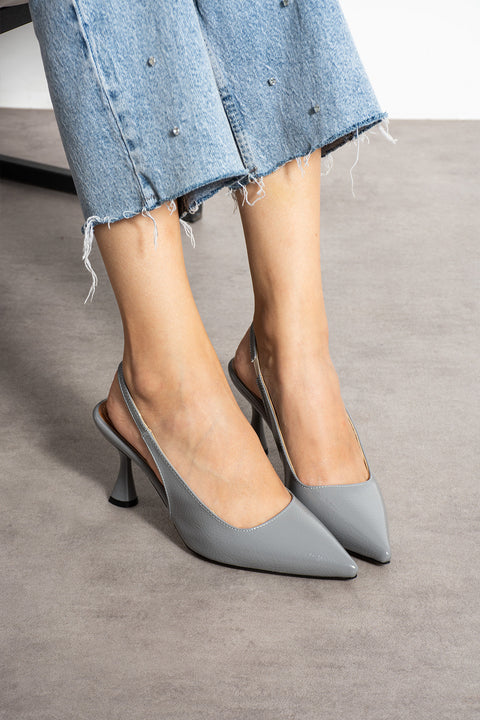Rugan Sivri Burun Açık Yan Bantlı İnce Topuklu Kadın Stiletto Abiye Ayakkabı