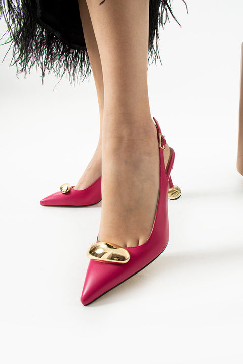 Vegan Deri Stiletto – 7cm İnce Topuklu Gold Detaylı Şık Günlük ve Ofis Uyumlu Kadın Ayakkabı