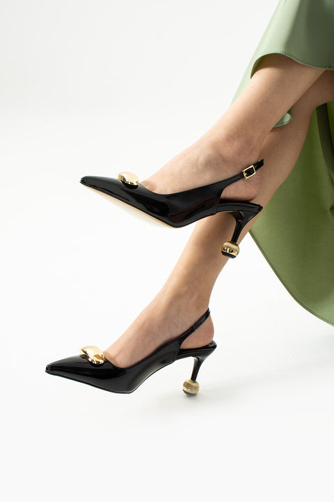 Vegan Deri Stiletto – 7cm İnce Topuklu Gold Detaylı Şık Günlük ve Ofis Uyumlu Kadın Ayakkabı