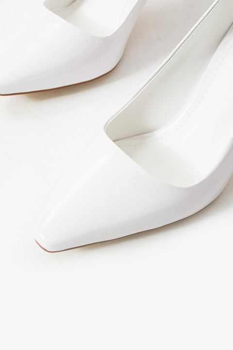 Parlak Vegan Deri Topuklu Ayakkabı – 7cm İnce Topuklu Şık Stiletto