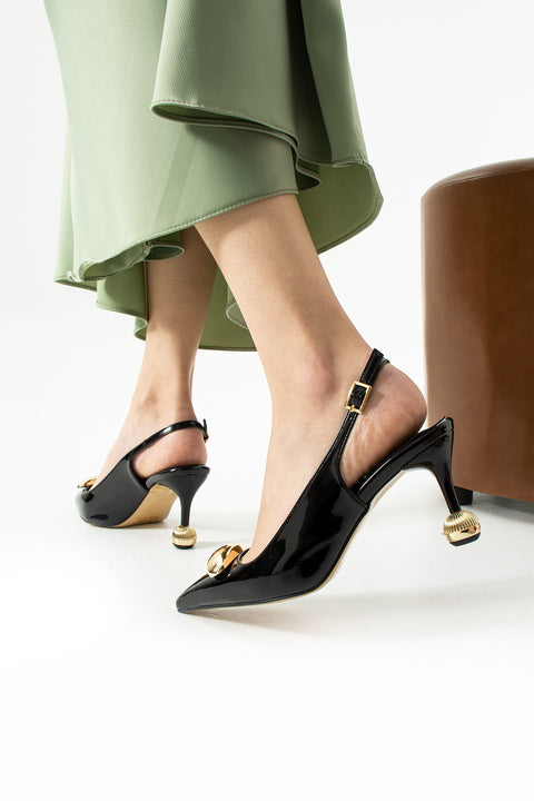 Vegan Deri Stiletto – 7cm İnce Topuklu Gold Detaylı Şık Günlük ve Ofis Uyumlu Kadın Ayakkabı