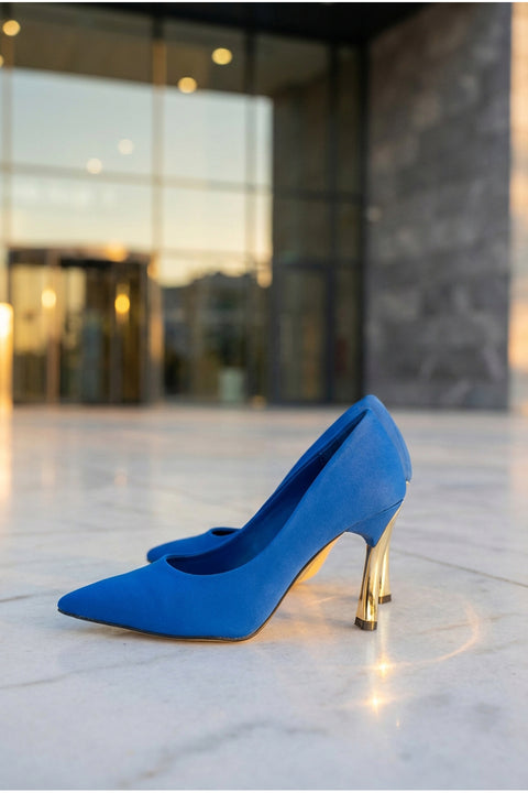 Kadın Leopar Desenli 9 cm Altın Kaplama Topuklu Stiletto – Vegan Deri, Hafızalı Ped, Şık ve Rahat