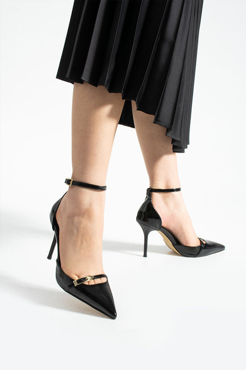 Parlak Kırışık Vegan Deri Stiletto – 9cm İnce Topuklu Sivri Burun Şık Kadın Ayakkabı
