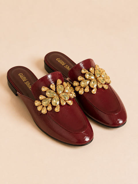 Taş İşlemeli Çiçek Detaylı Rugan Slip-On Terlik
