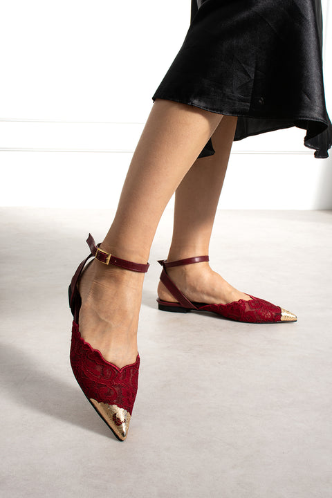 Bordo Dantel İşlemeli Slingback Kadın Babet – Sivri Burun, Bilekten Bantlı Zarif Model